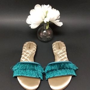 Birdies sparrow slides size 8 teal color